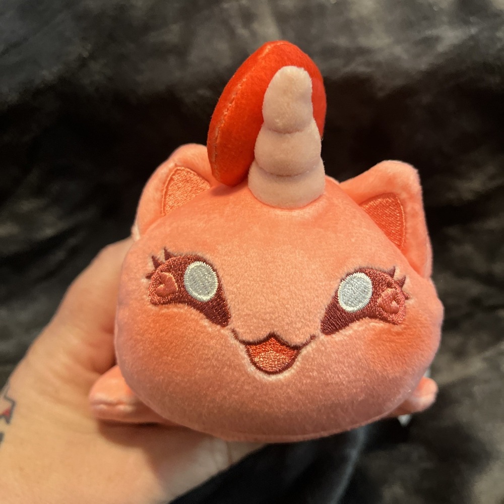 Aphmau MeeMeows Surprise Cat Plush Toy Lot Of 4 Plush EUC - Picture 6 of 9